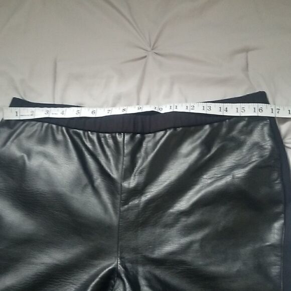 Trouve faux leather leggings Large - Picture 16 of 17